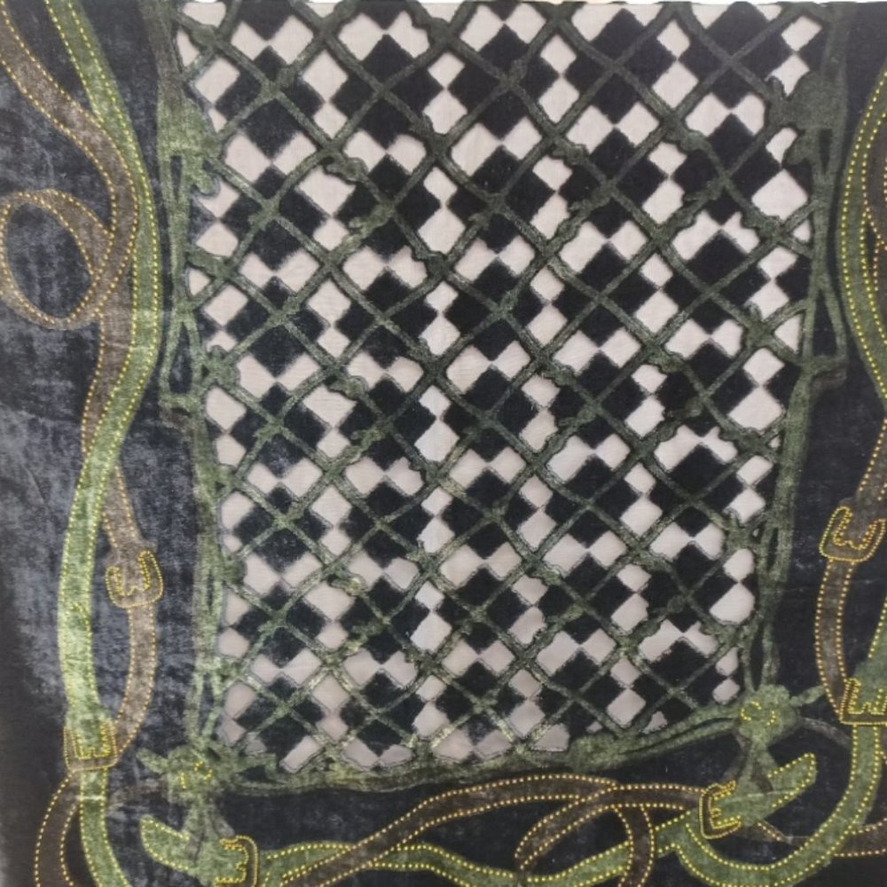 NWOT Lucy Silk - Silk Shawl - transparent pattern